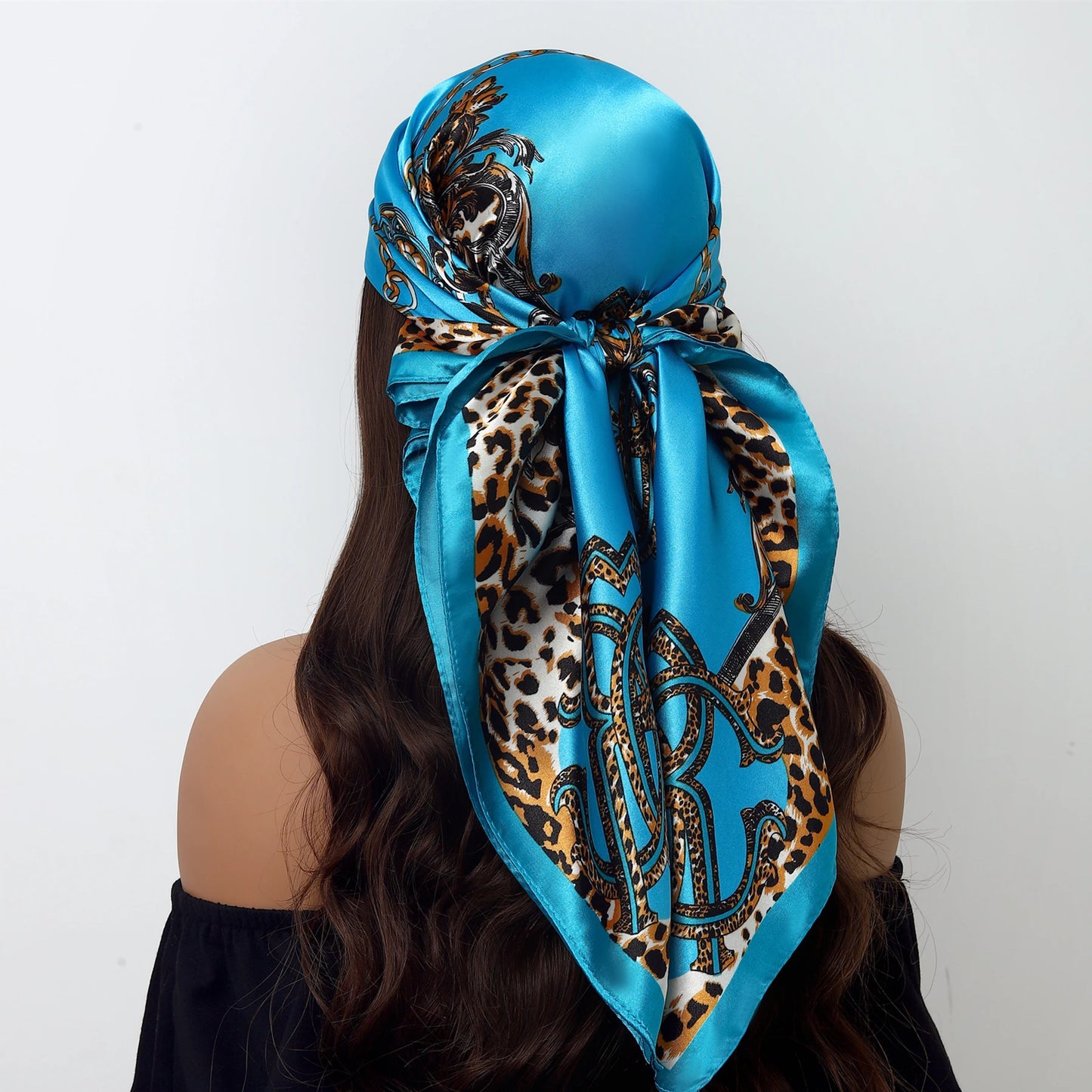 Luxury Brand Silk Scarf – Fashion Satin Foulard Shawl with Leopard Print, 90x90cm Square – Versatile Headscarf, Bandana and Pareo for Women