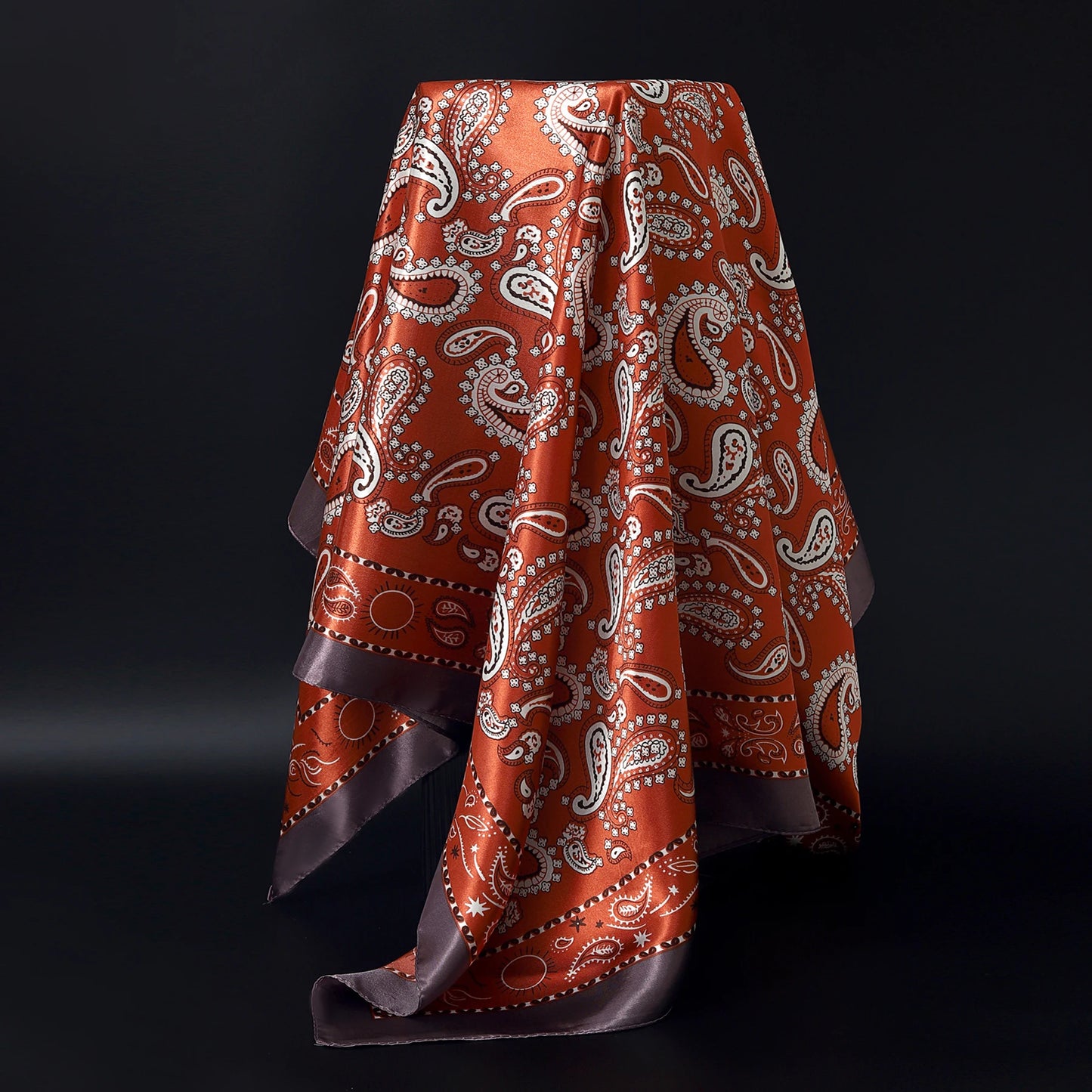 Luxury Brand Silk Scarf – Fashion Satin Foulard Shawl with Leopard Print, 90x90cm Square – Versatile Headscarf, Bandana and Pareo for Women