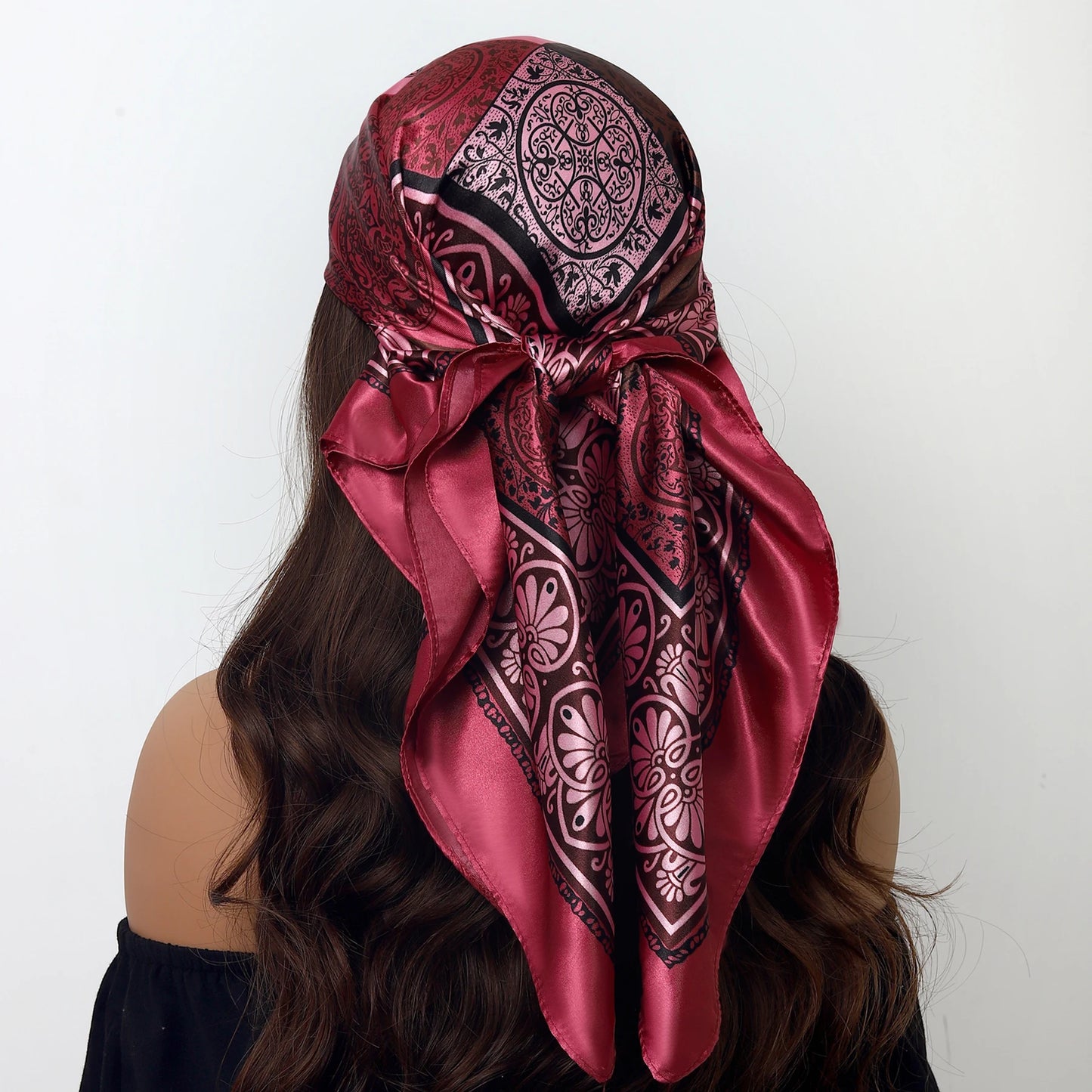 Luxury Brand Silk Scarf – Fashion Satin Foulard Shawl with Leopard Print, 90x90cm Square – Versatile Headscarf, Bandana and Pareo for Women