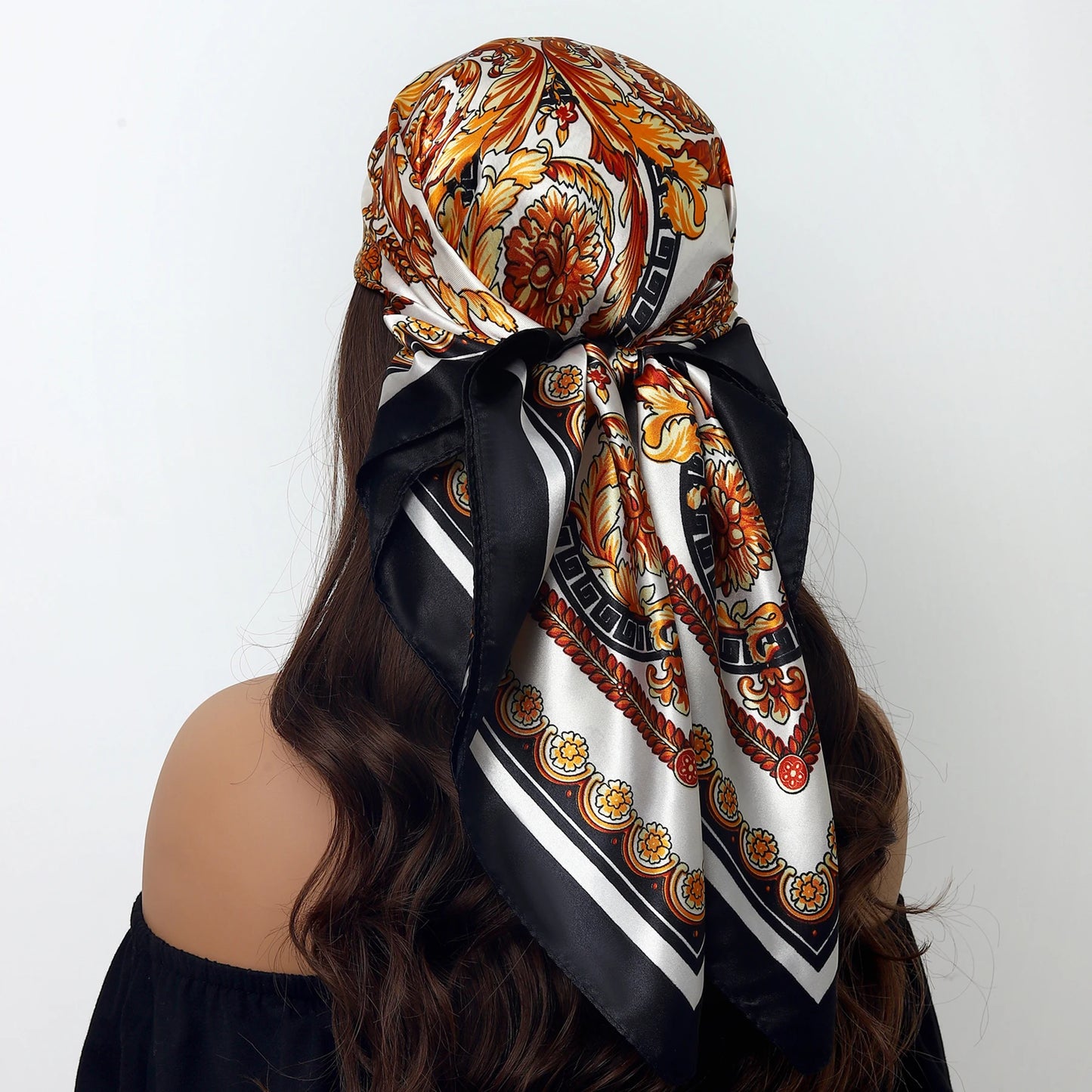 Luxury Brand Silk Scarf – Fashion Satin Foulard Shawl with Leopard Print, 90x90cm Square – Versatile Headscarf, Bandana and Pareo for Women